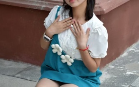 190/小朱~《甜袜萌韵》短发甜心的俏皮穿搭图鉴。