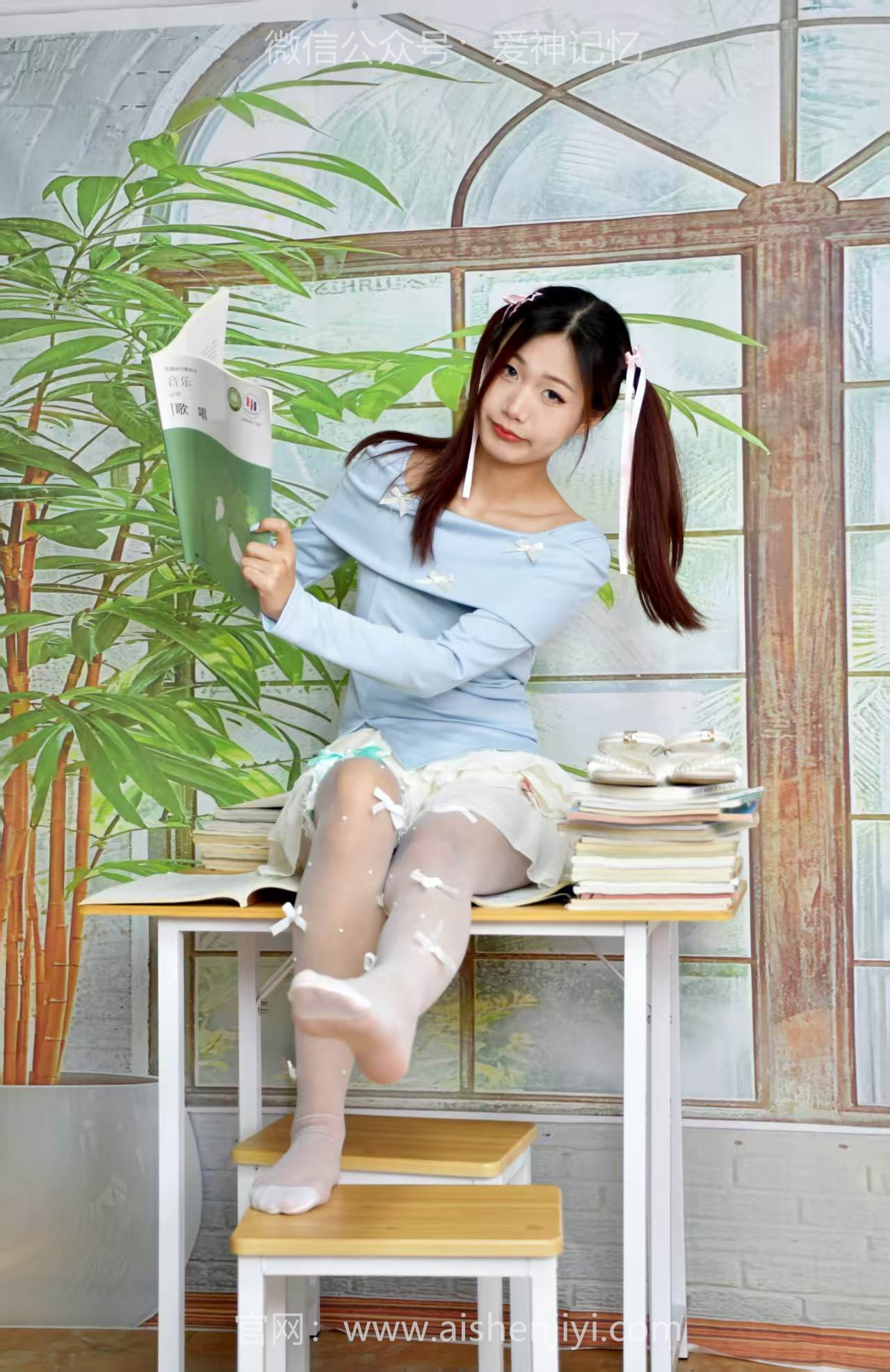 4